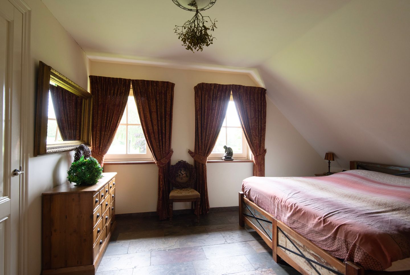 Photo 20 of Nieuwe Kerkstraat 9