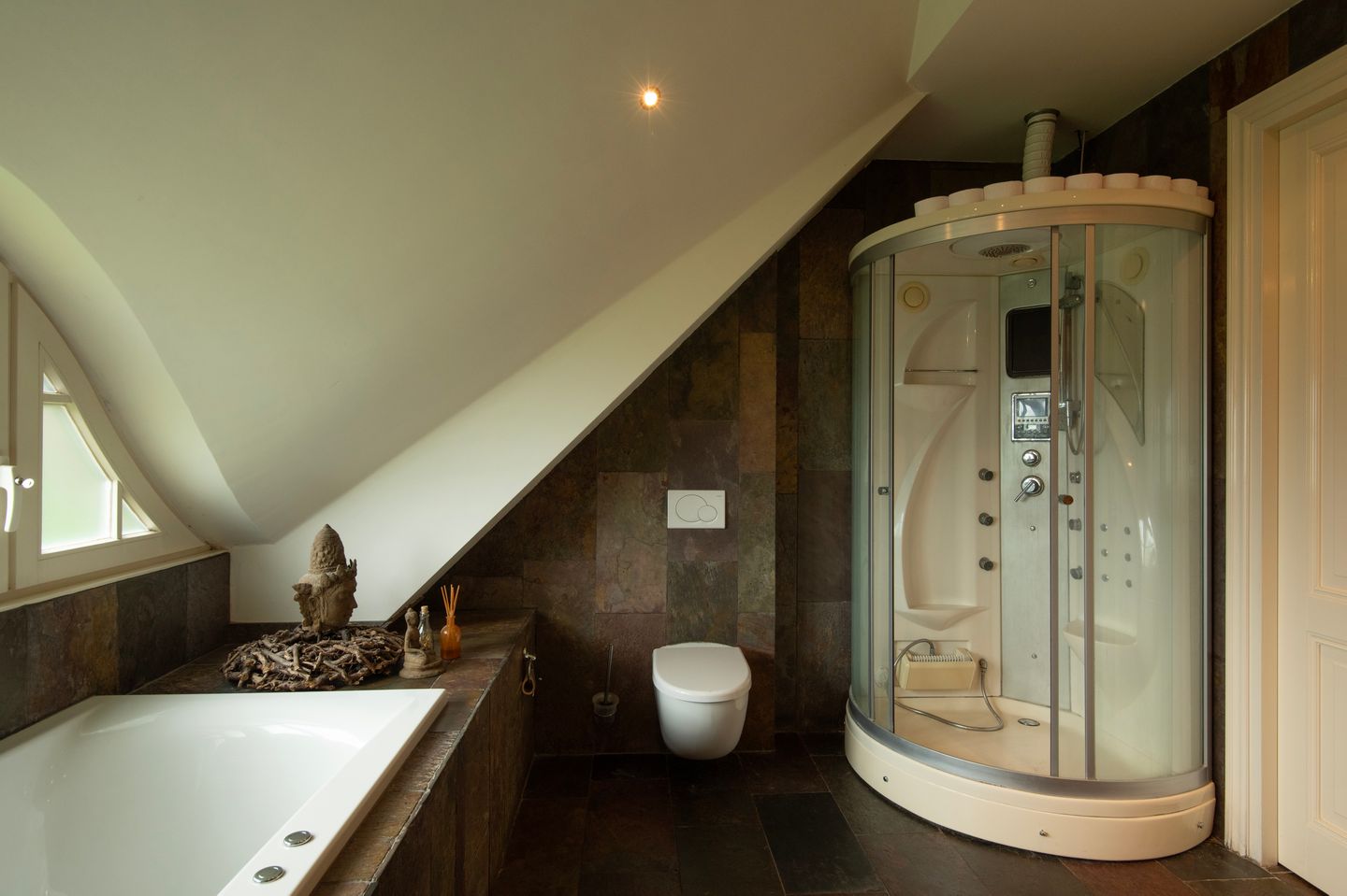 Photo 29 of Nieuwe Kerkstraat 9