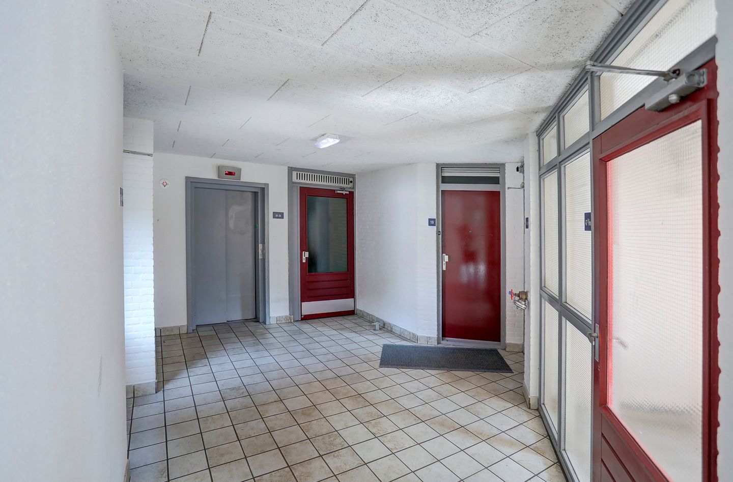 Photo 19 of Veemarkt 107