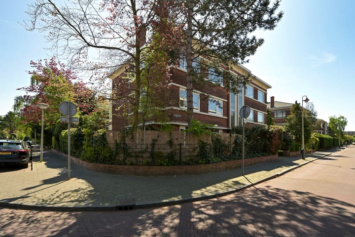 Van Neckstraat 127