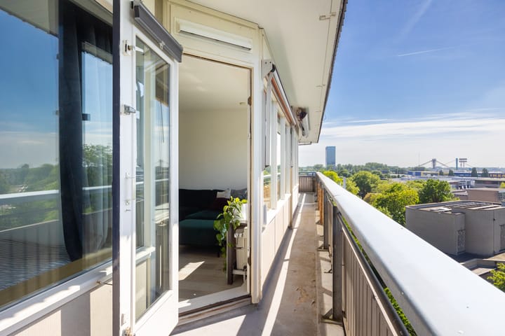 Photo 17 of Aziëlaan 318