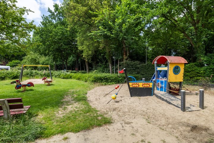 Foto 37 van Crosestein 3326