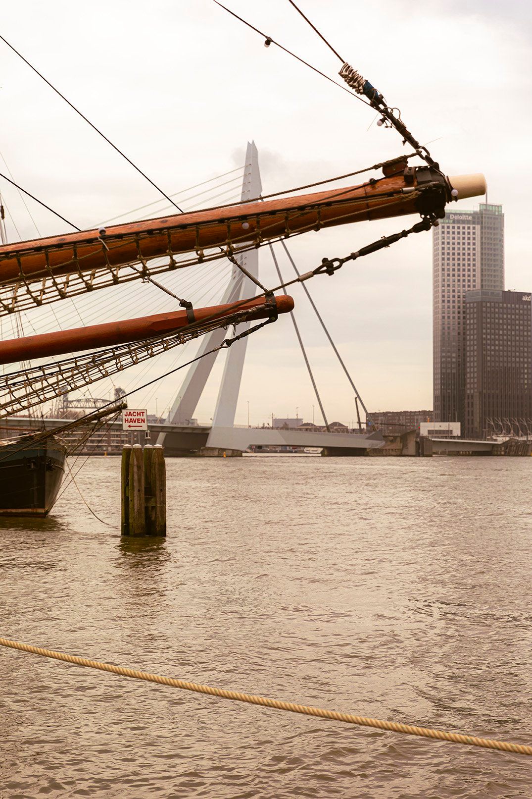 Foto 10 van Eendrachtsweg 40-K