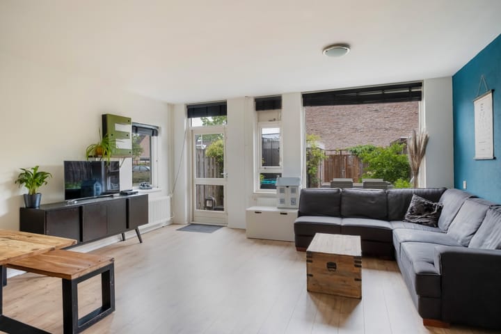 Foto 11 van Brunel 54