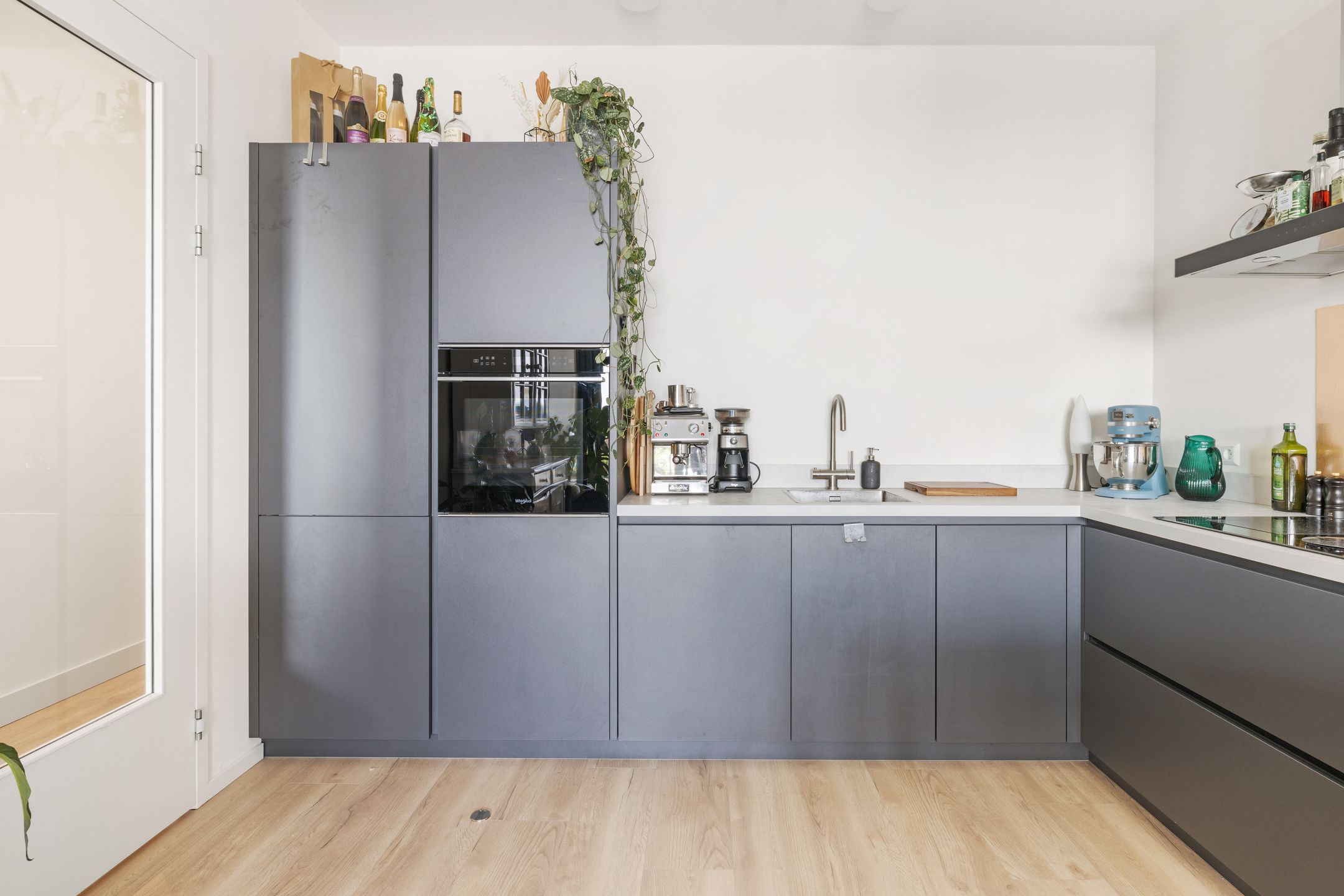 Foto 6 van Hoola van Nootenstraat 381