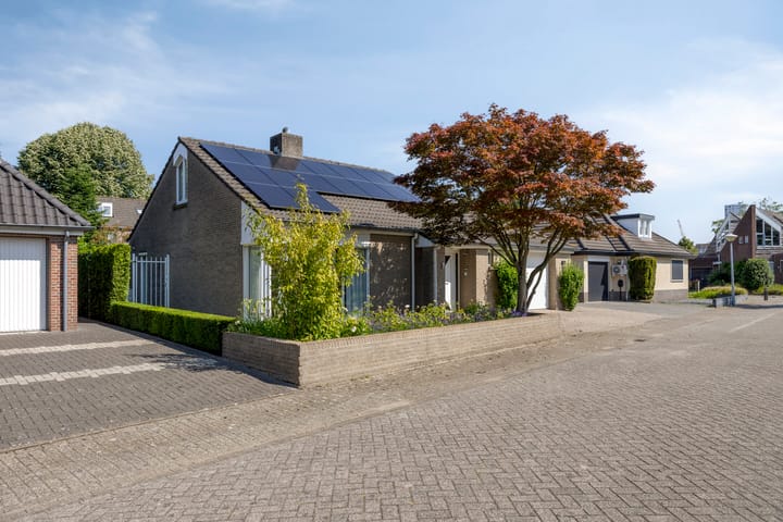 Photo 5 of Burgemeester Kolfschotenstraat 9