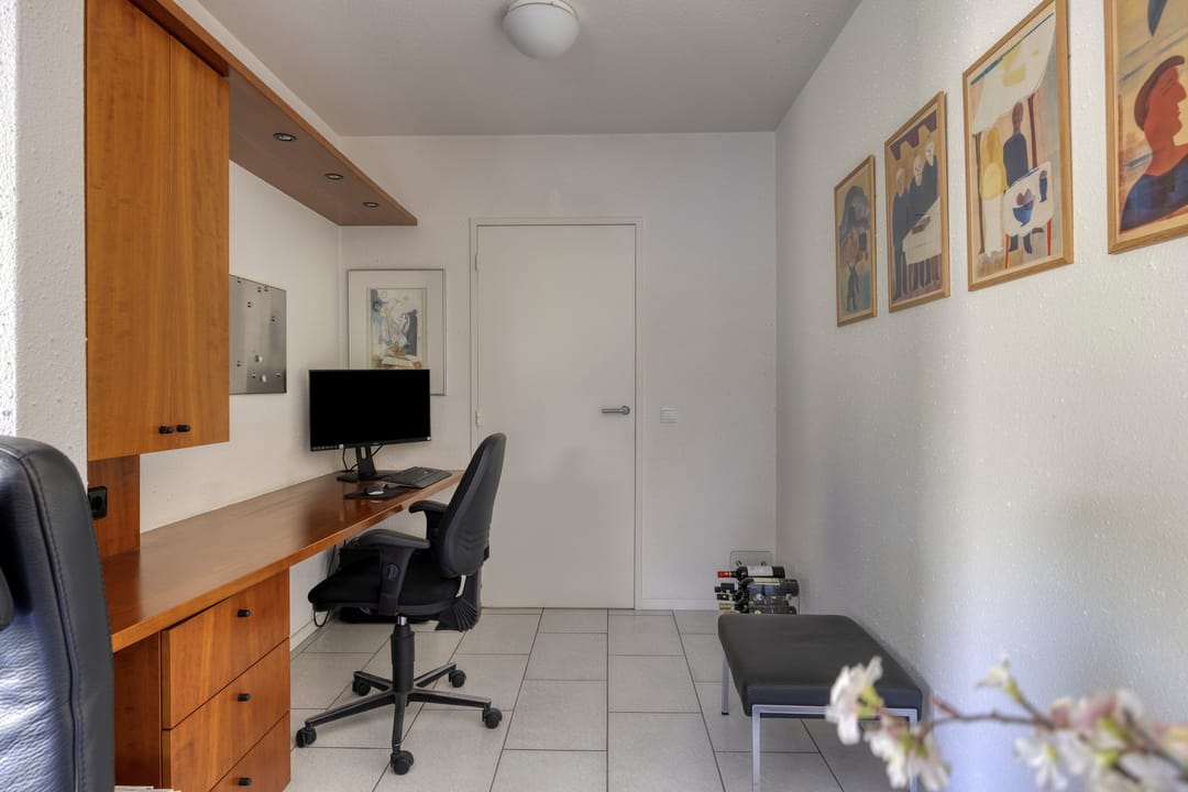 Photo 16 of Burgemeester Kolfschotenstraat 9