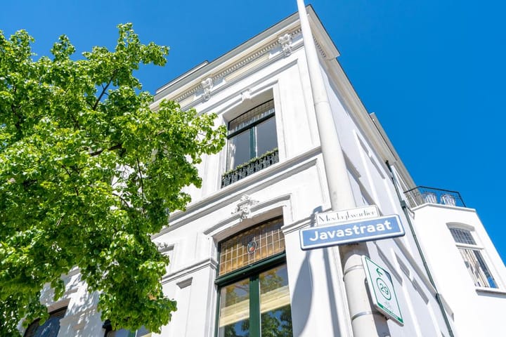 Photo 3 of Javastraat 70-C