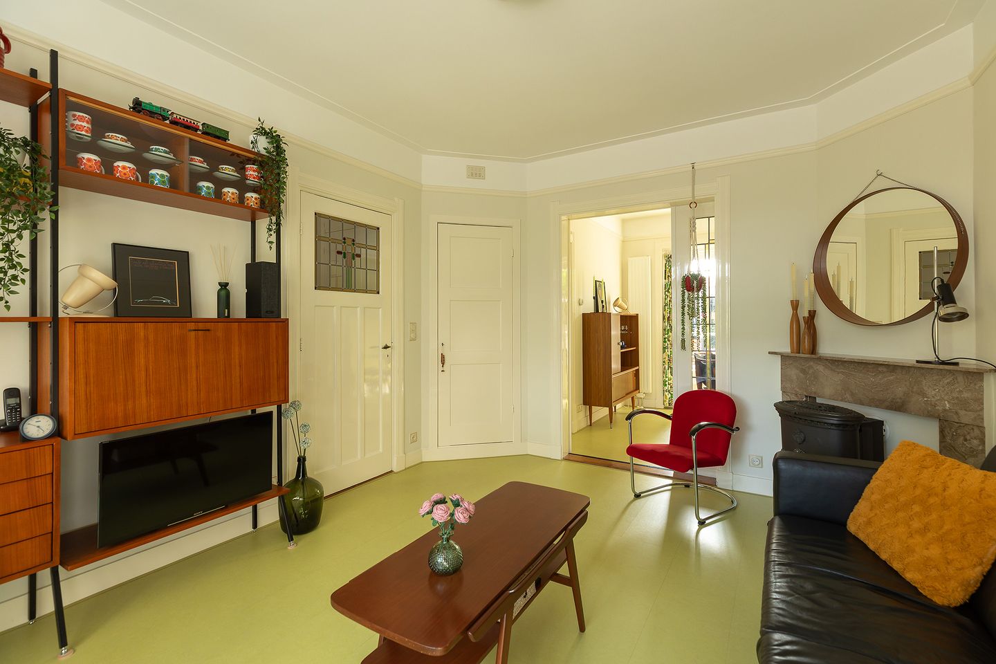 Photo 10 of Larenseweg 147-B