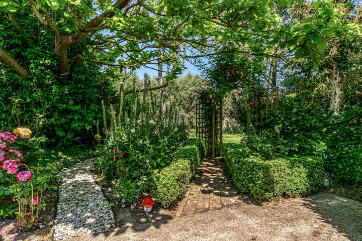 Foto 25 van Kerkbuurt 34