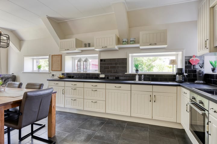 Foto 15 van Stationsweg 12