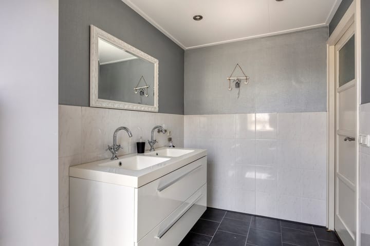 Foto 27 van Stationsweg 12