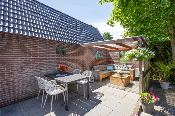 Foto 38 van Stationsweg 12