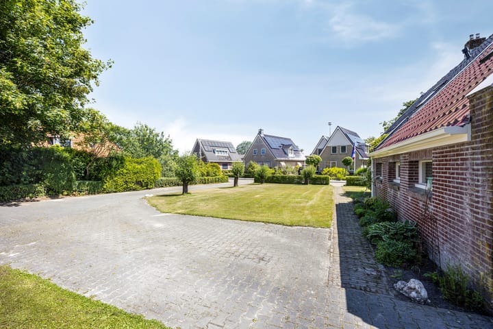 Foto 41 van Stationsweg 12