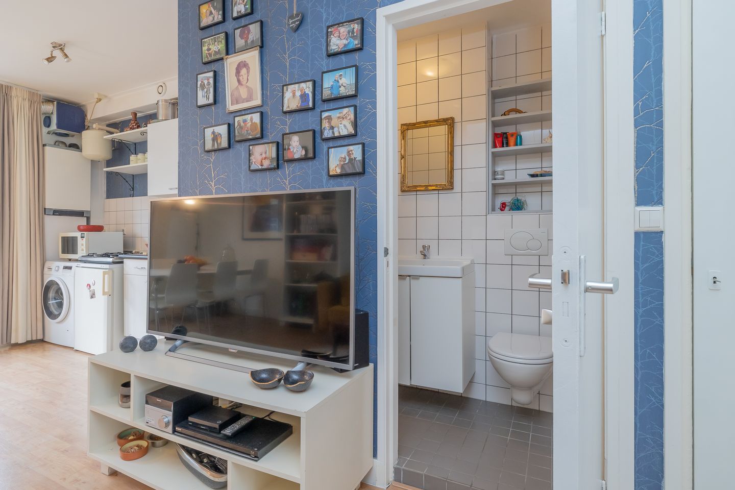 Photo 14 of Van Bossestraat 39-2