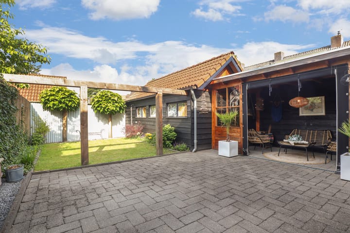 Foto 24 van Vincent van Goghstraat 2