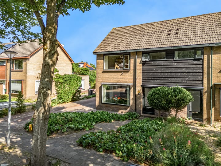 Foto 51 van Kerkweg 35