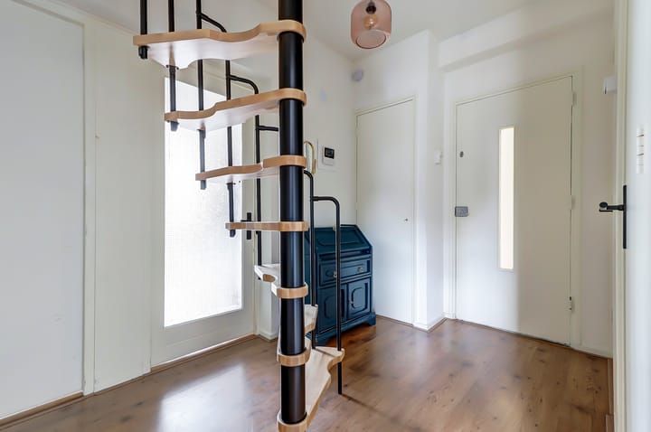 Foto 23 van Wijnstraat 195