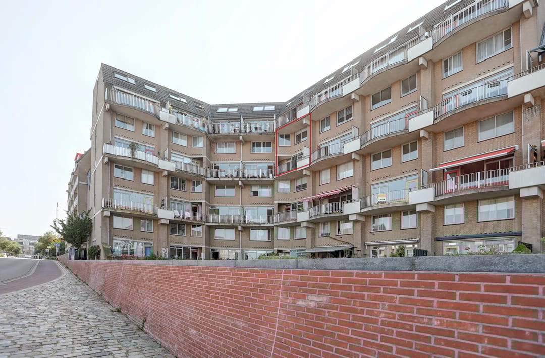 Photo 2 of Veemarkt 271