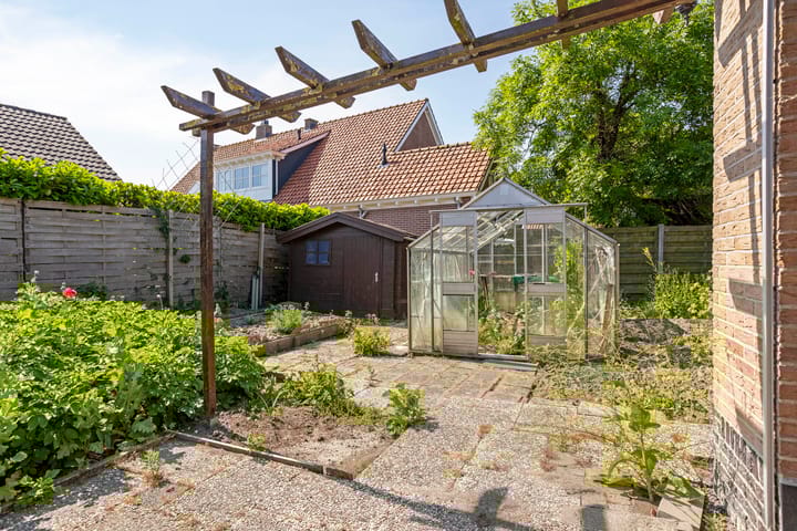 Photo 26 of Wethouder van Klinkenstraat 4