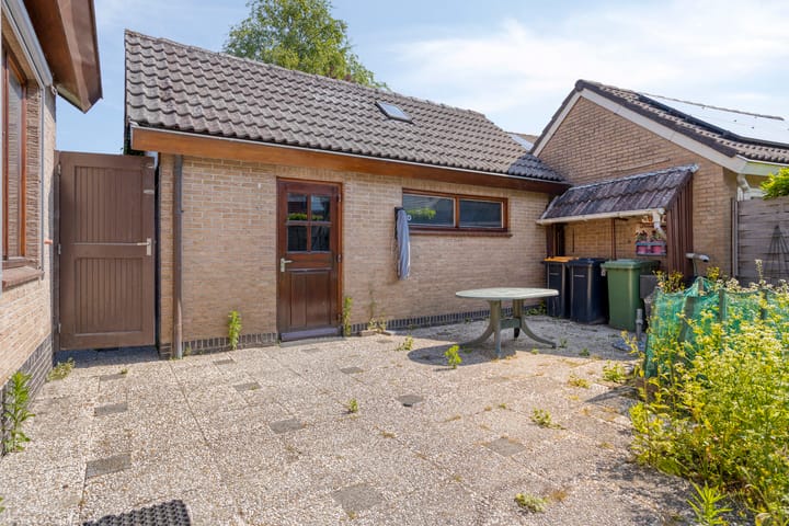 Photo 30 of Wethouder van Klinkenstraat 4