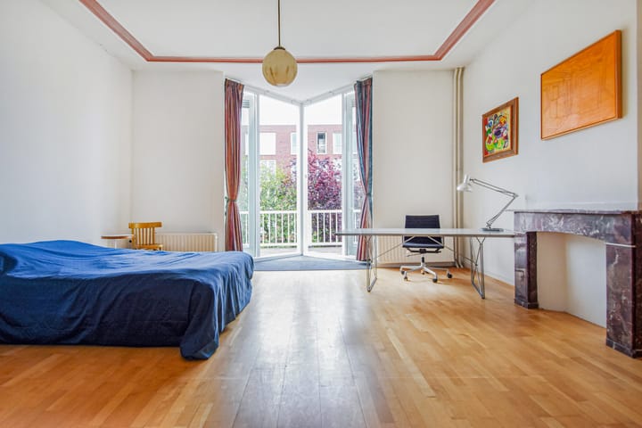 Photo 3 of Anna Paulownastraat 14-C