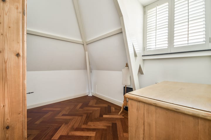 Foto 33 van Kostverlorenstraat 110