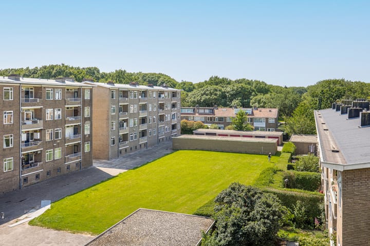 Photo 20 of Huis ten Boschlaan 9-3