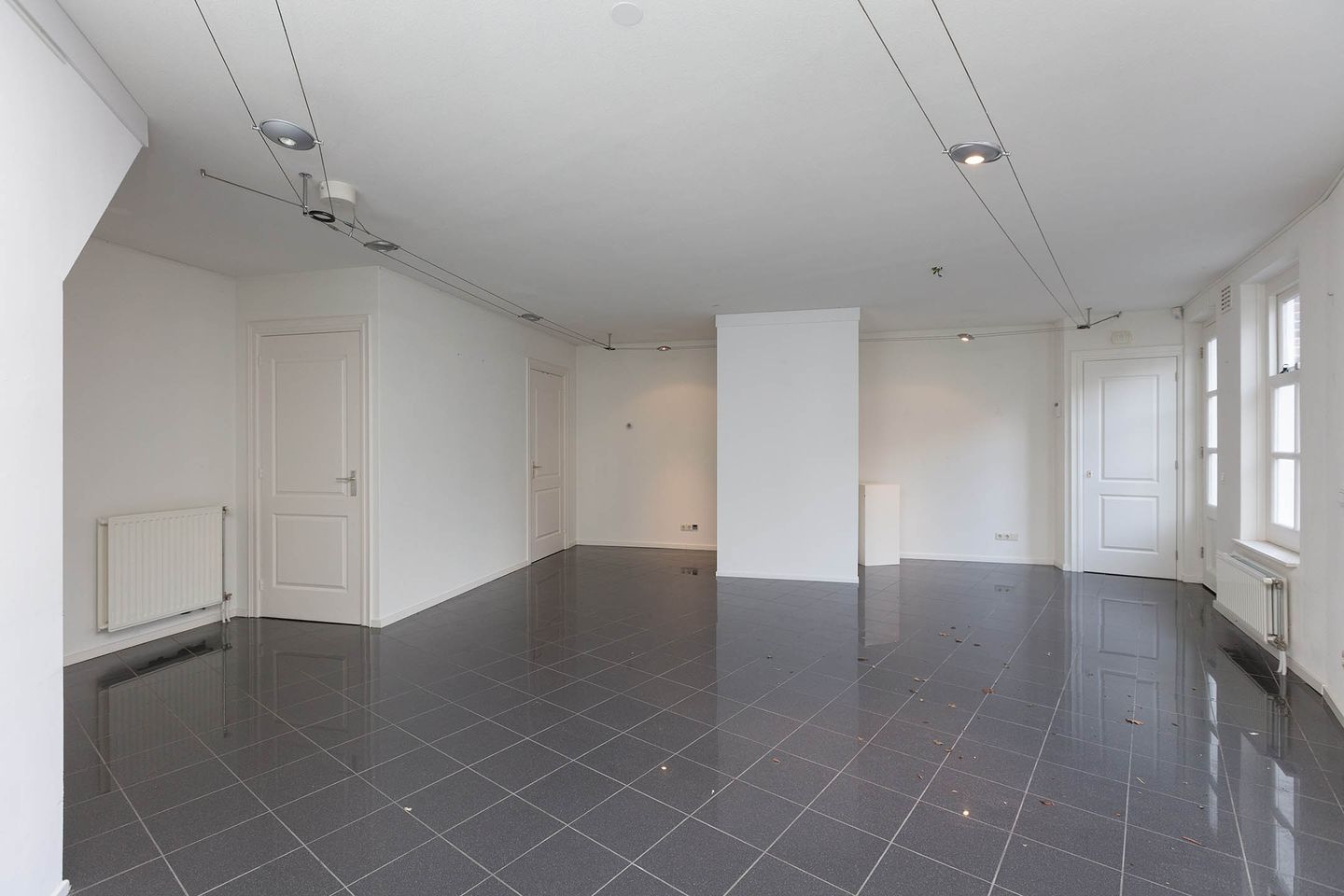 View photo 4 of Gasthuisstraat 8