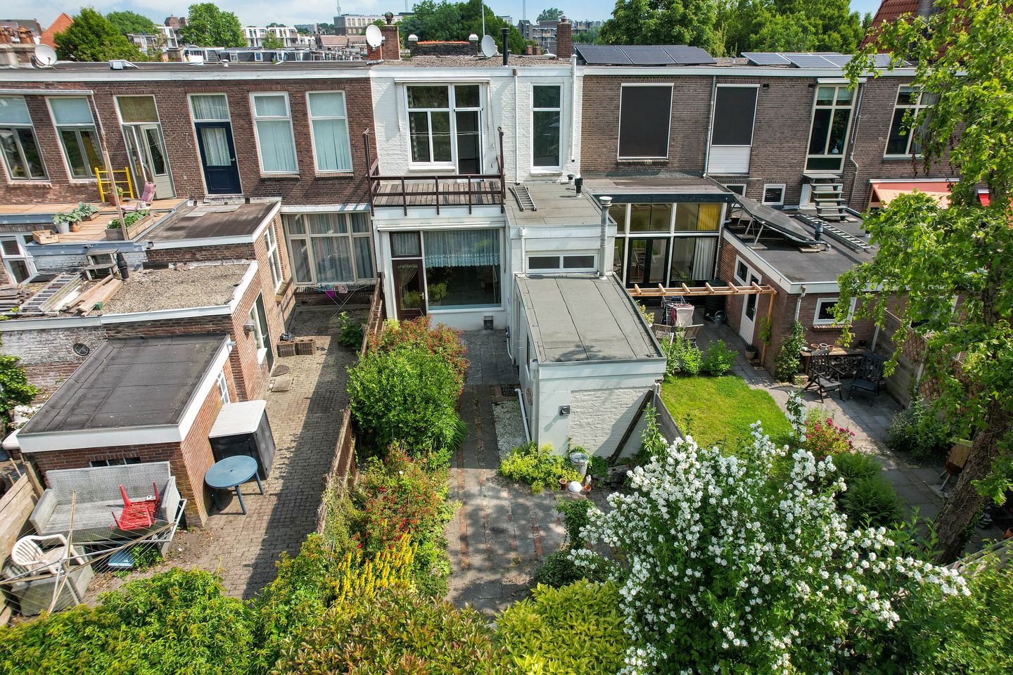 Foto 44 van Vredeman de Vriesstraat 42