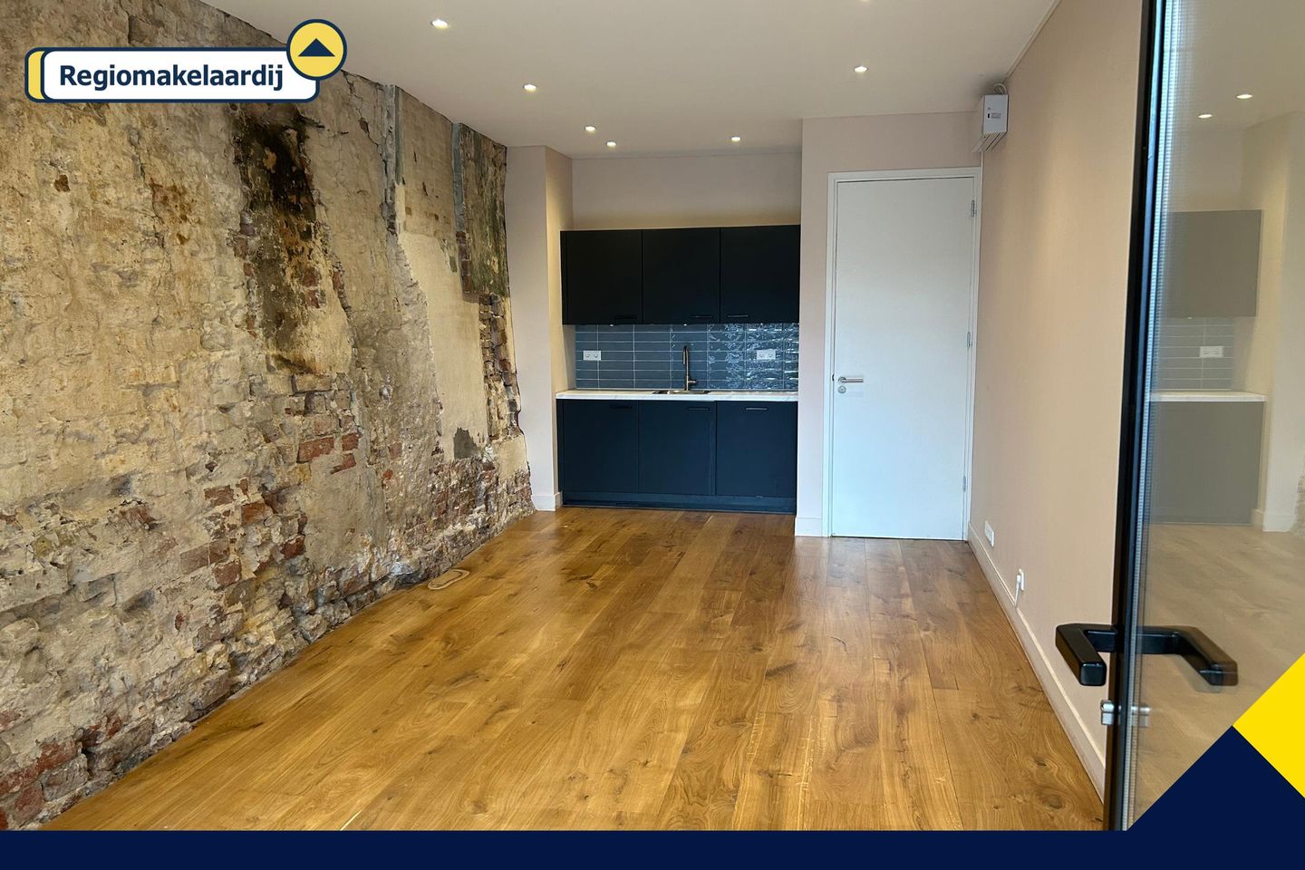View photo 5 of Hoogstraat 32