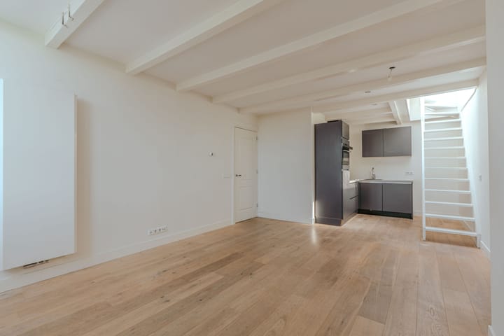 Photo 6 of Albert Cuypstraat 272-4B