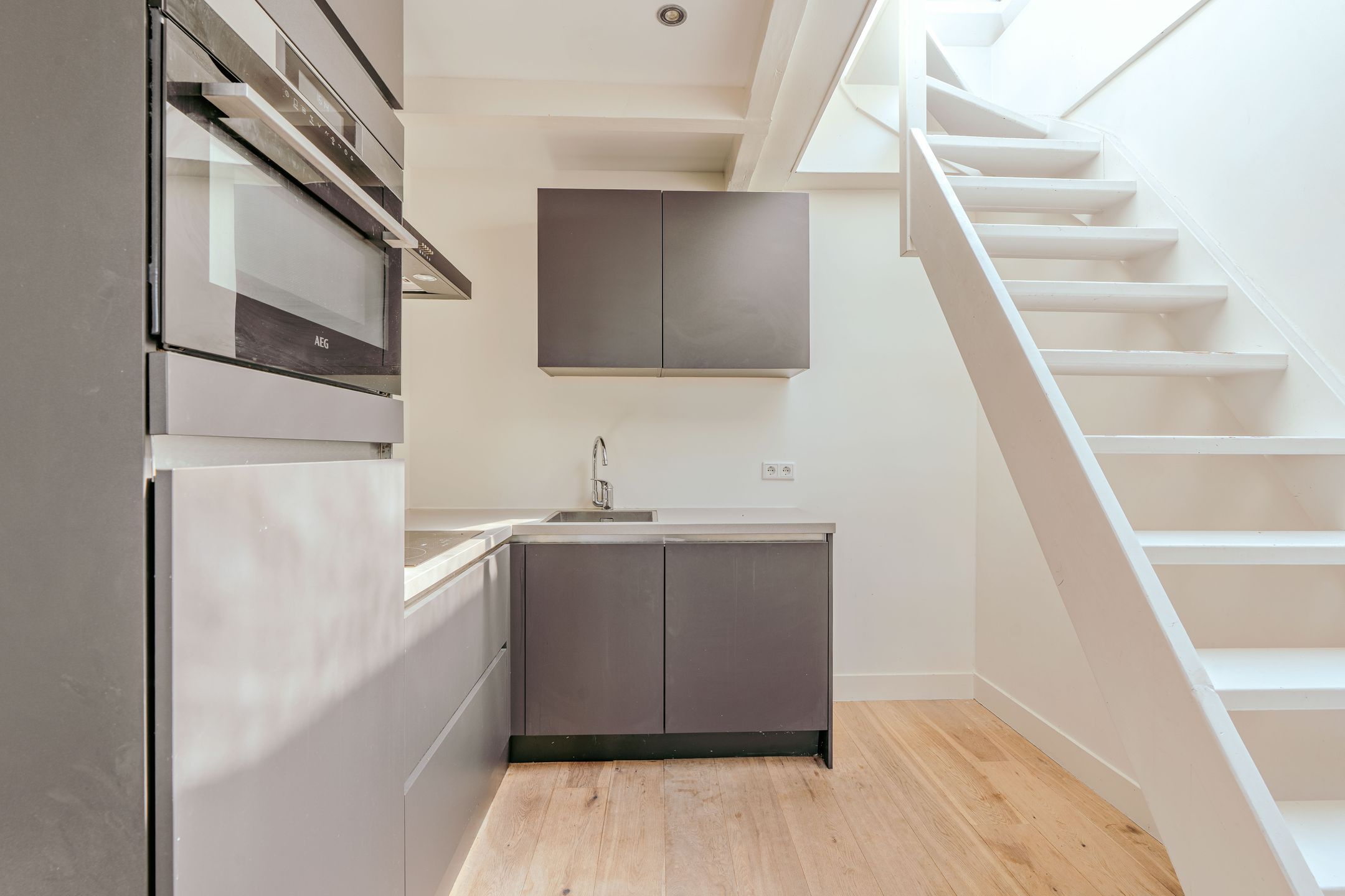 Foto 12 van Albert Cuypstraat 272-4B