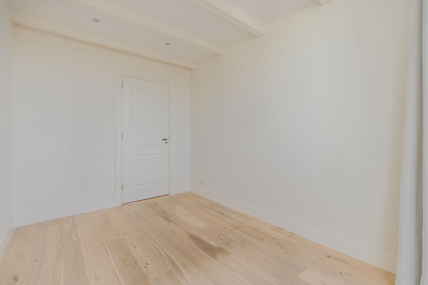 Foto 19 van Albert Cuypstraat 272-4B