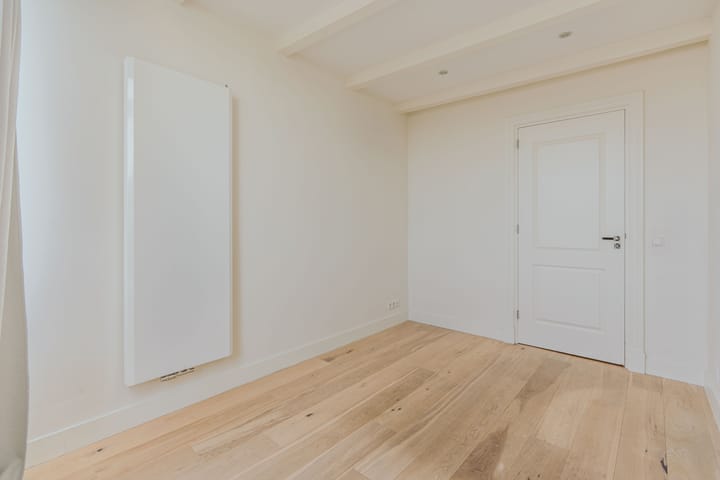 Photo 20 of Albert Cuypstraat 272-4B