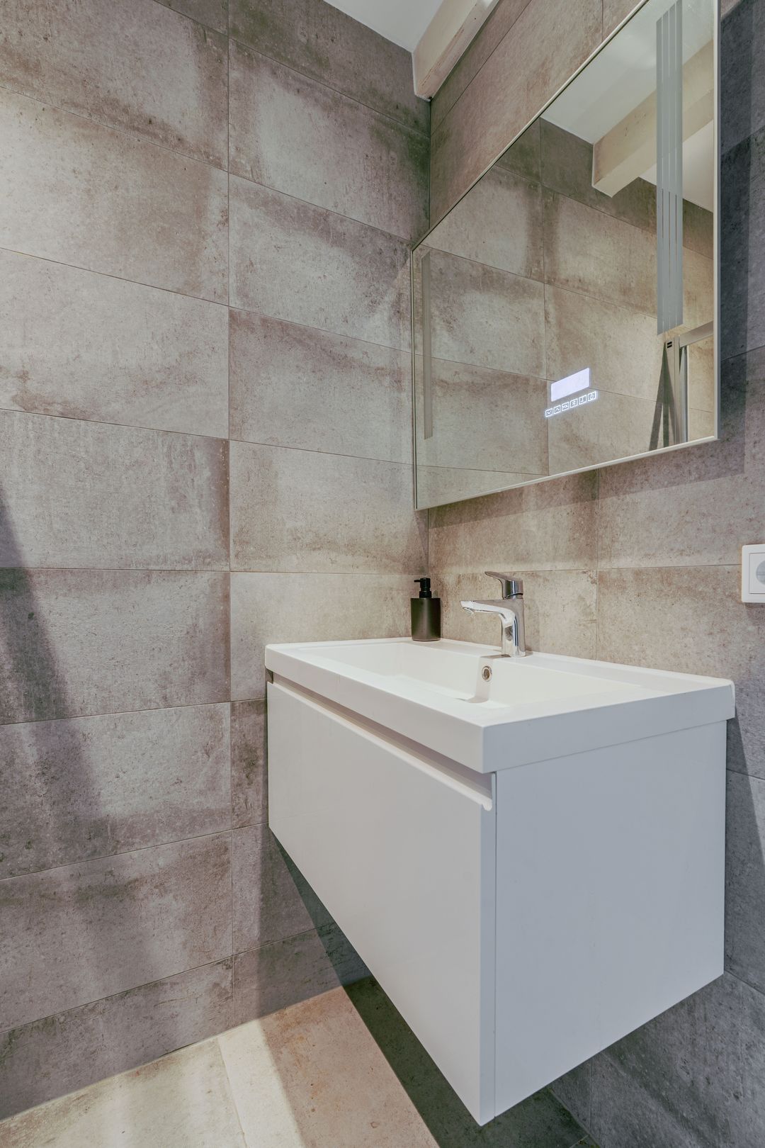 Foto 23 van Albert Cuypstraat 272-4B