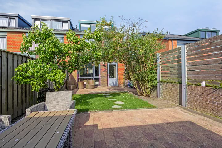 Photo 32 of Meersingel 41