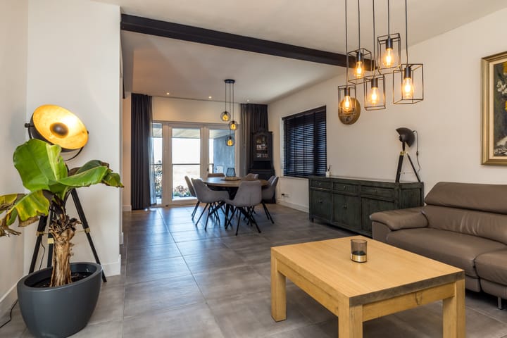 Photo 9 of Klimmenderstraat 42