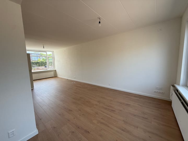 Foto 5 van Amsterdamsestraatweg 329-BS