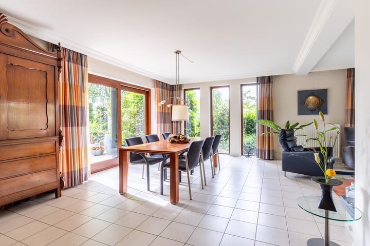 Photo 9 of Buiteneinde 24