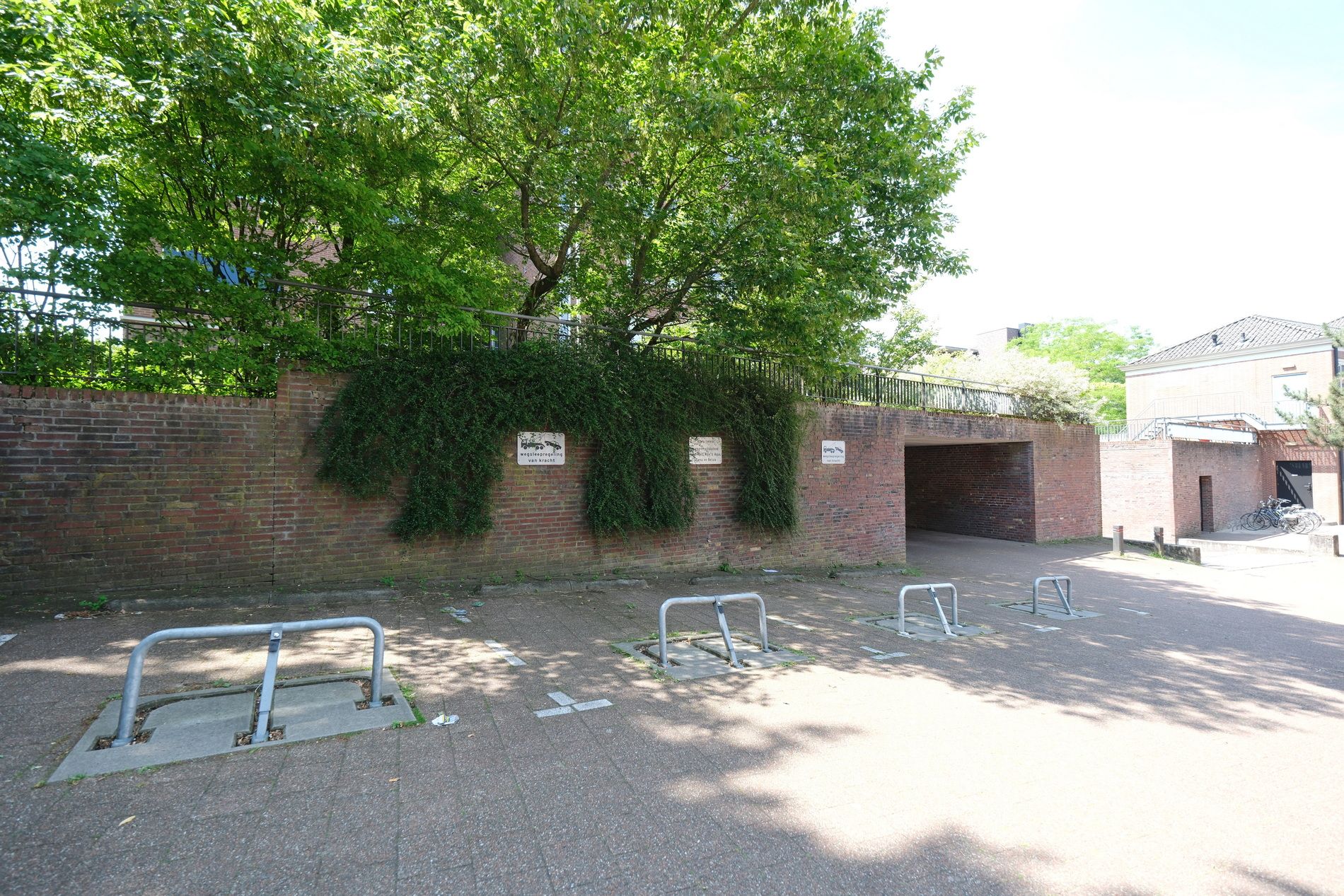 Foto 24 van Raadhuisstraat 1