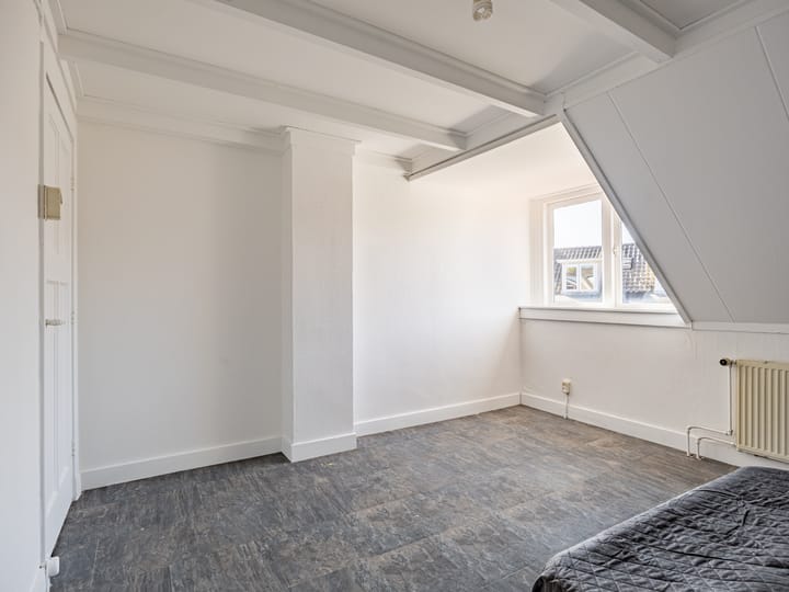 Foto 16 van Achterdorpsstraat 18