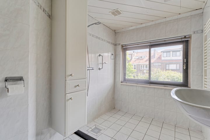 Foto 17 van Jan Tooropstraat 7