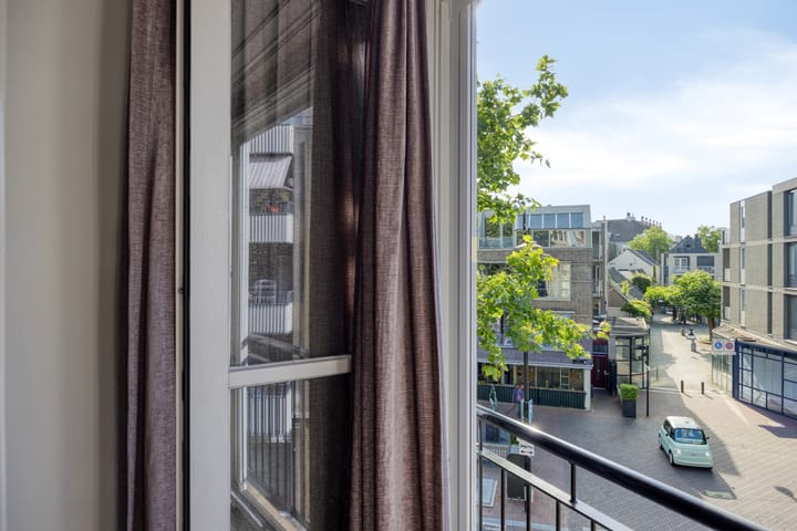 Photo 3 of Kluisstraat 114