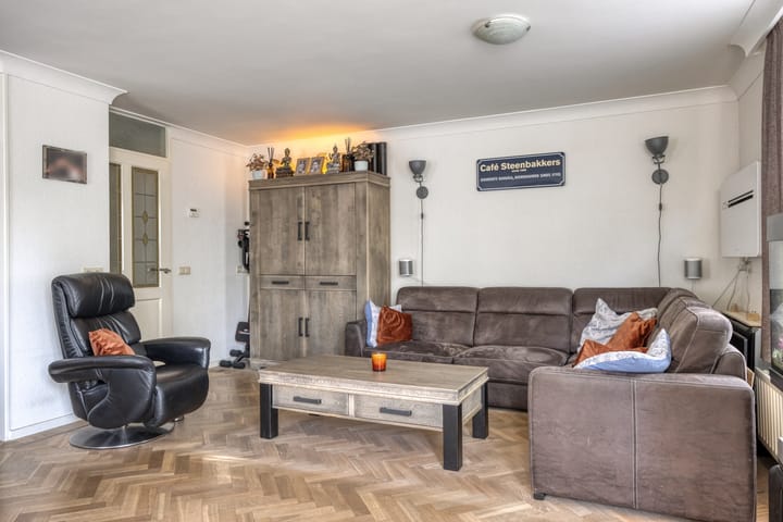 Photo 12 of Kluisstraat 114