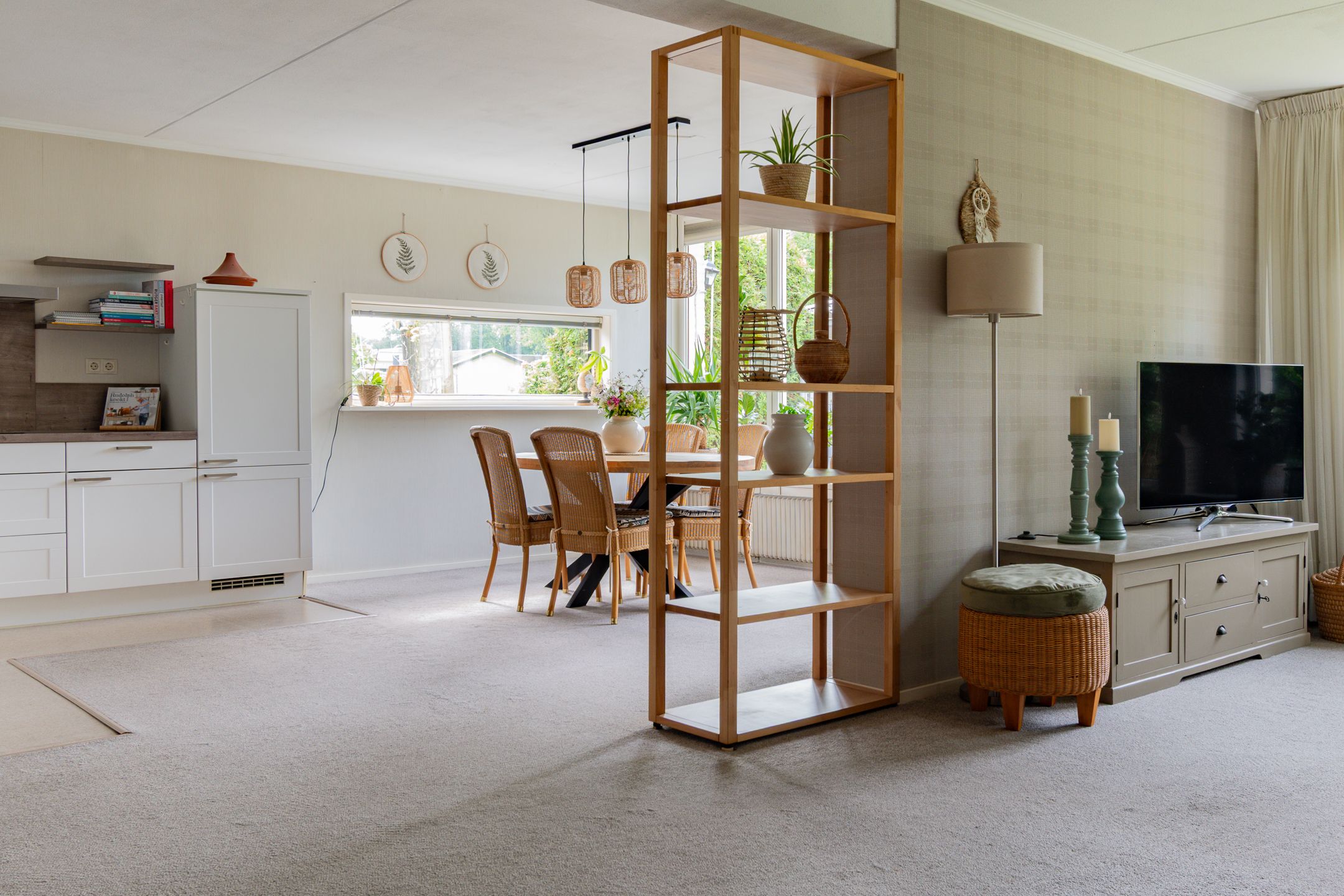 Photo 24 of Deverbrink 75