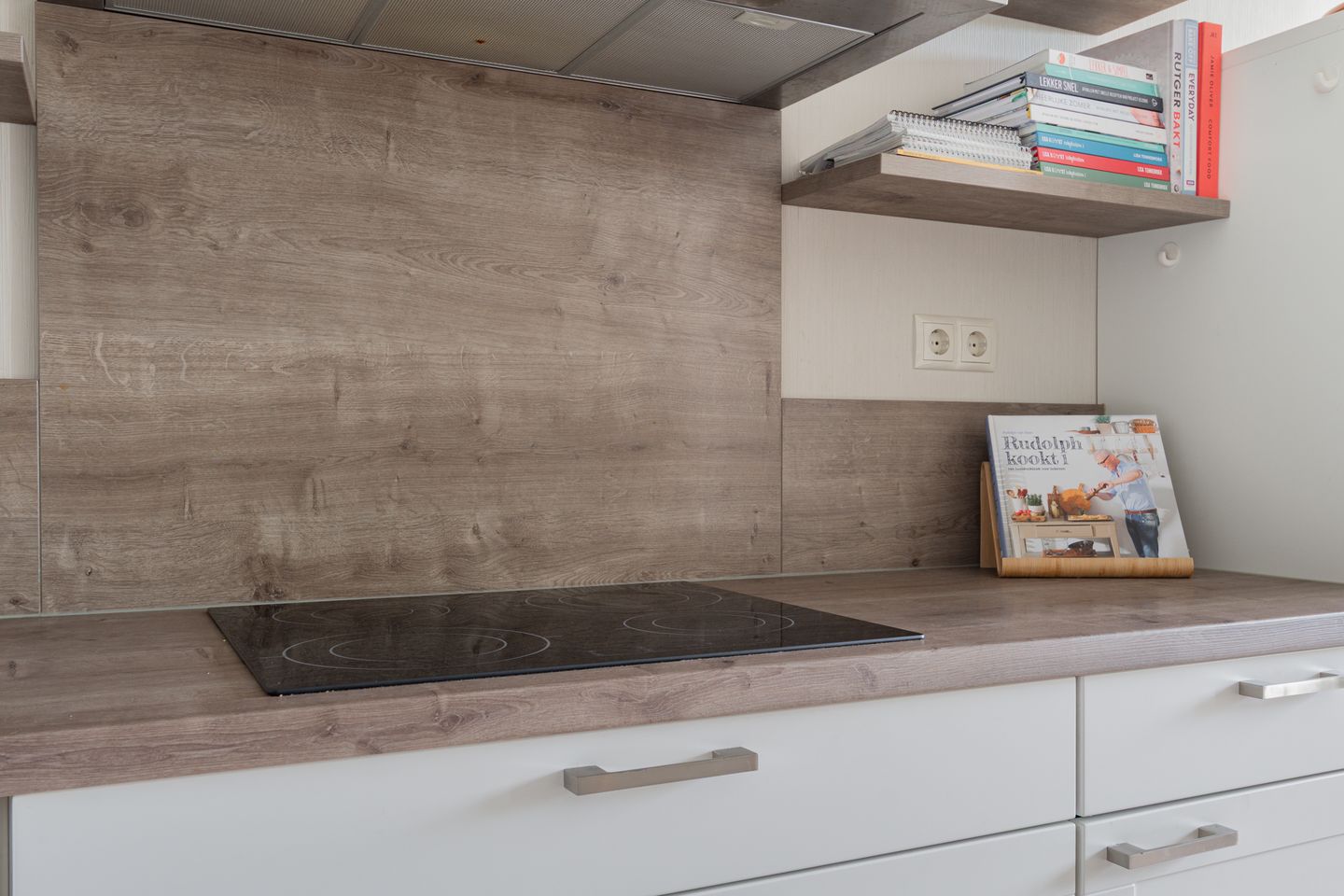 Photo 29 of Deverbrink 75