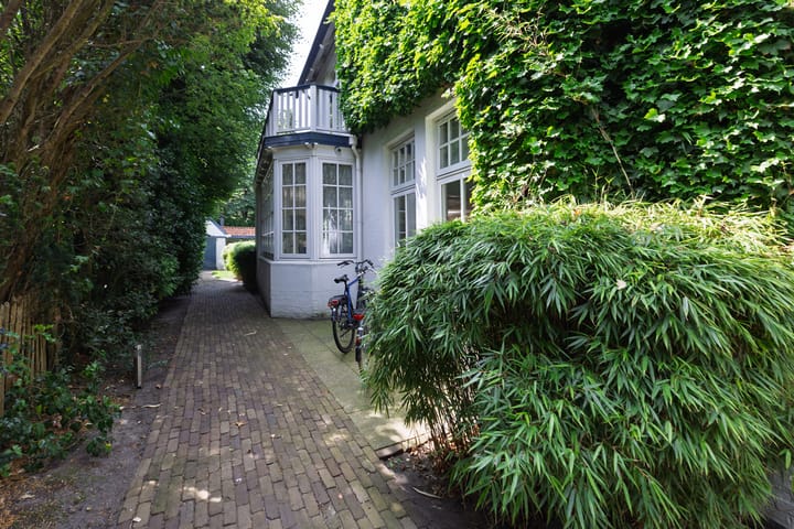 Photo 33 of Eikenlaan 4-A