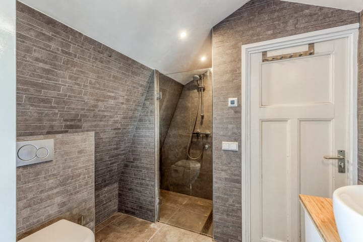 Foto 23 van Voorstraat 180