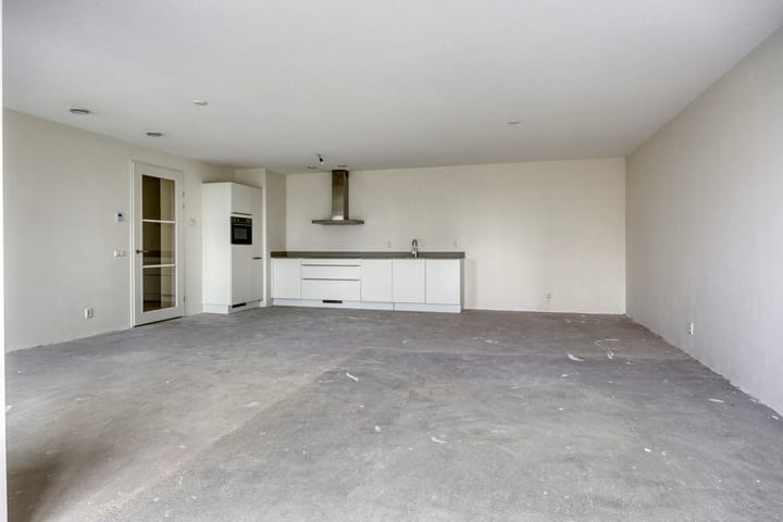 Photo 3 of Mangoweg 423